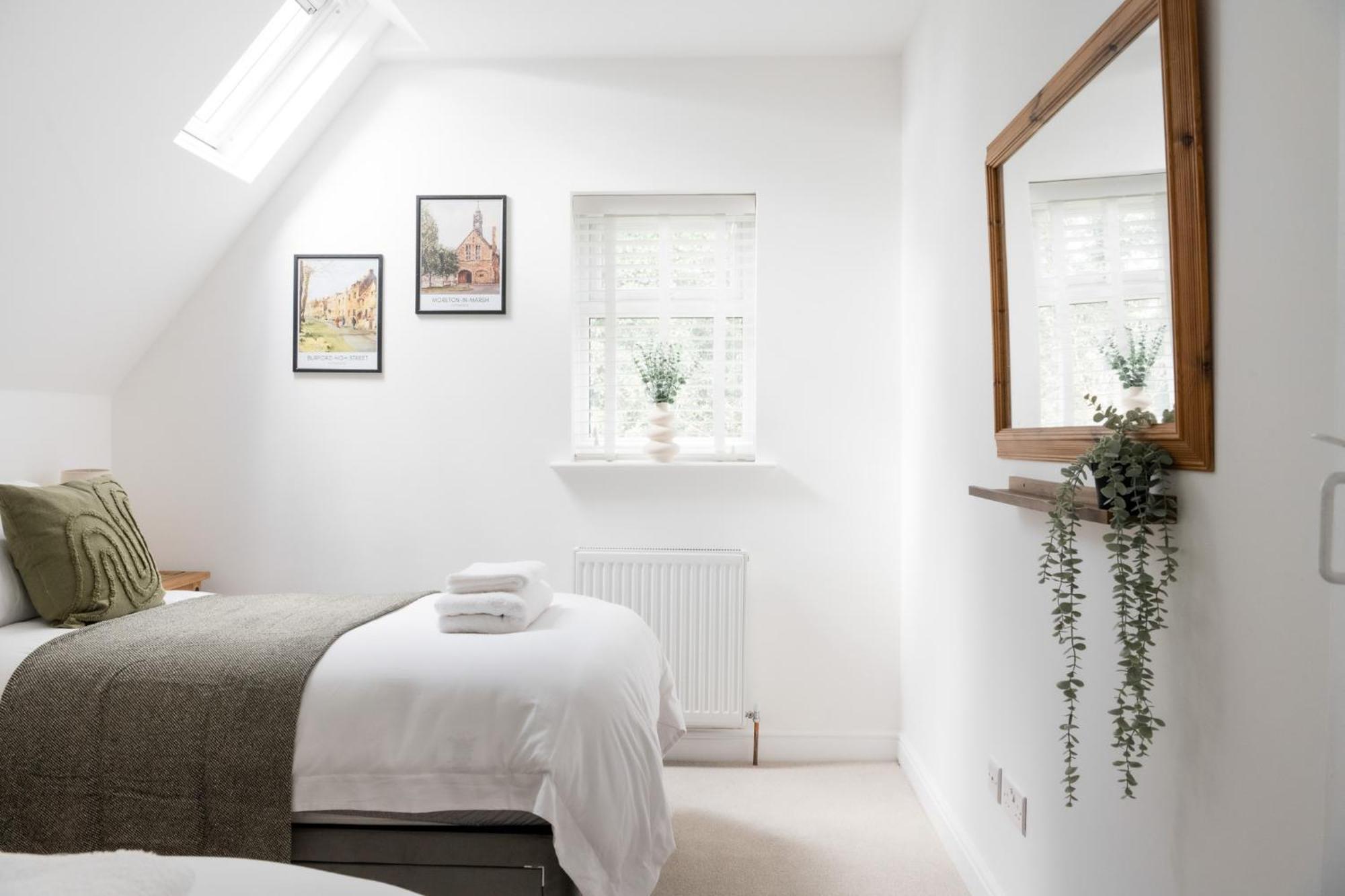 Eagle Cottage - Charming Cotswolds Getaway, Dog Friendly Wyck Rissington ภายนอก รูปภาพ