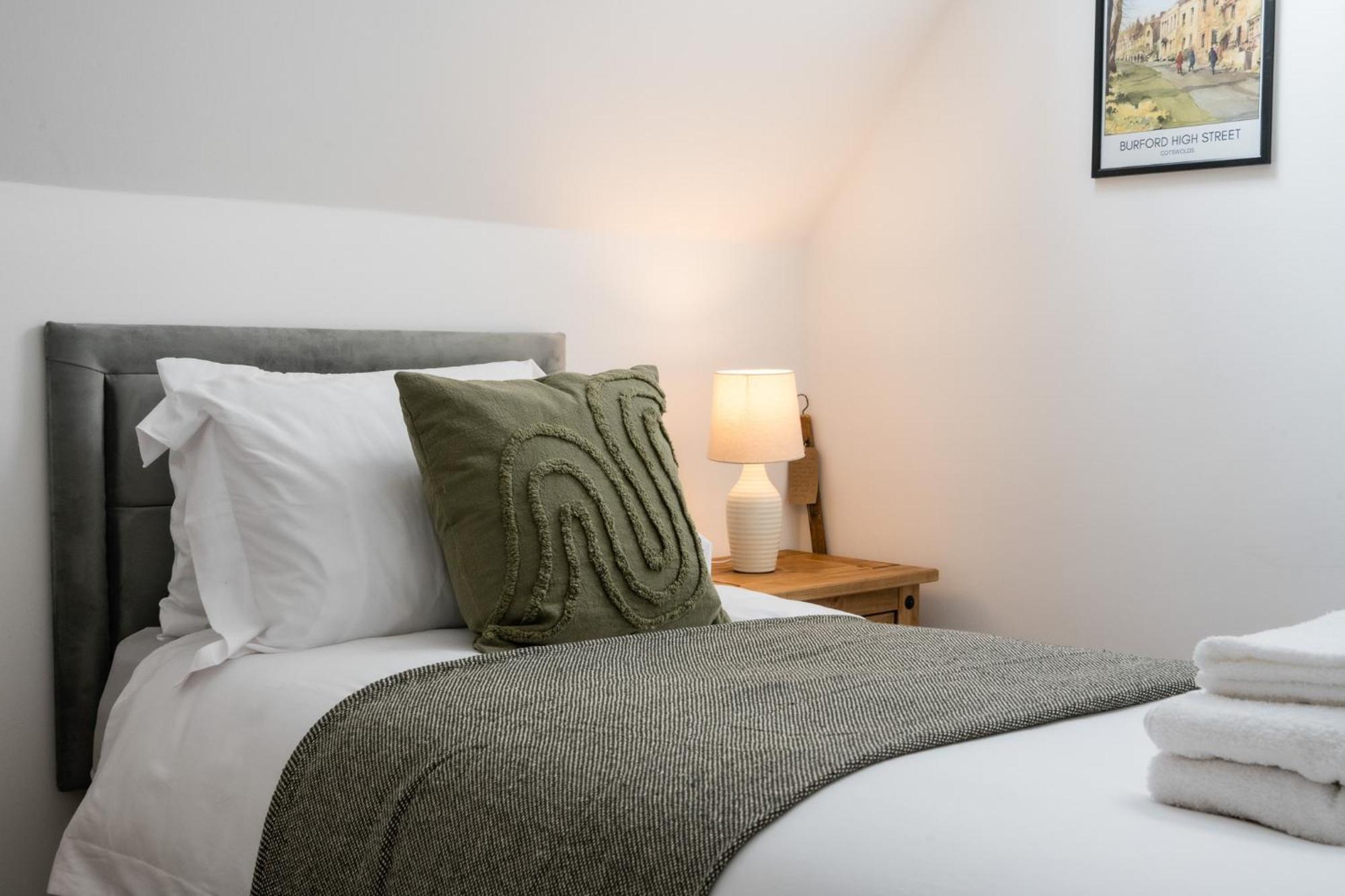 Eagle Cottage - Charming Cotswolds Getaway, Dog Friendly Wyck Rissington ภายนอก รูปภาพ